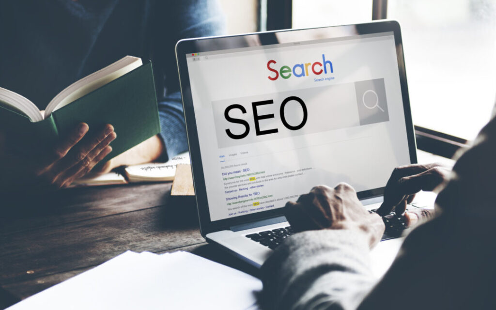 Organic Search vs Paid Search and benefits of organic search: MonthlySEO